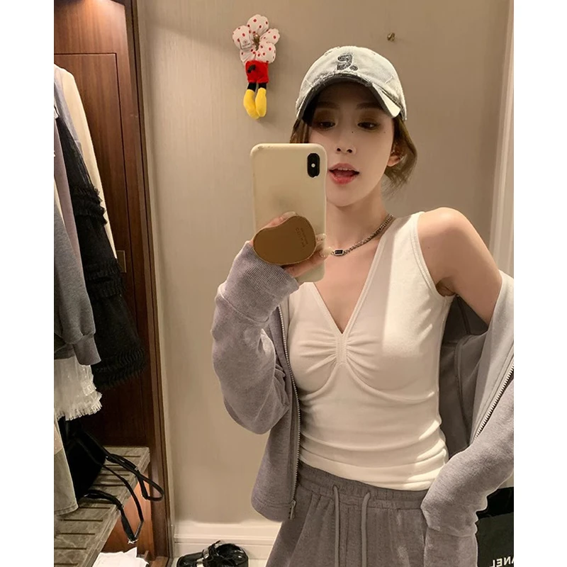 翰代维气质褶皱V领吊带背心女纯欲风修身显瘦百搭打底无袖上衣潮