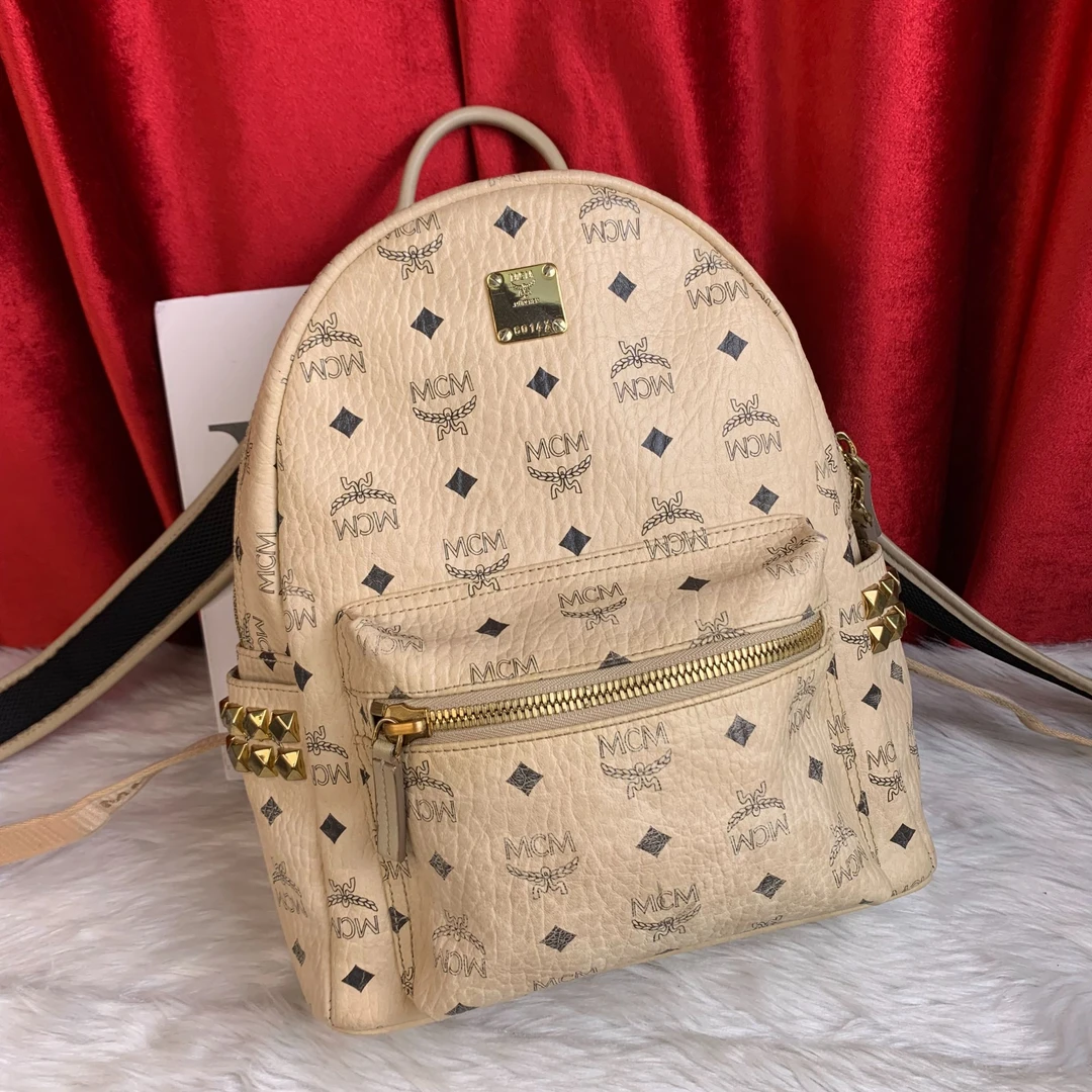 95新 MCM 米色双肩包/FY09721030/1030