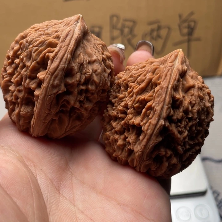 崆***鹰把件文玩核桃大蒜头37