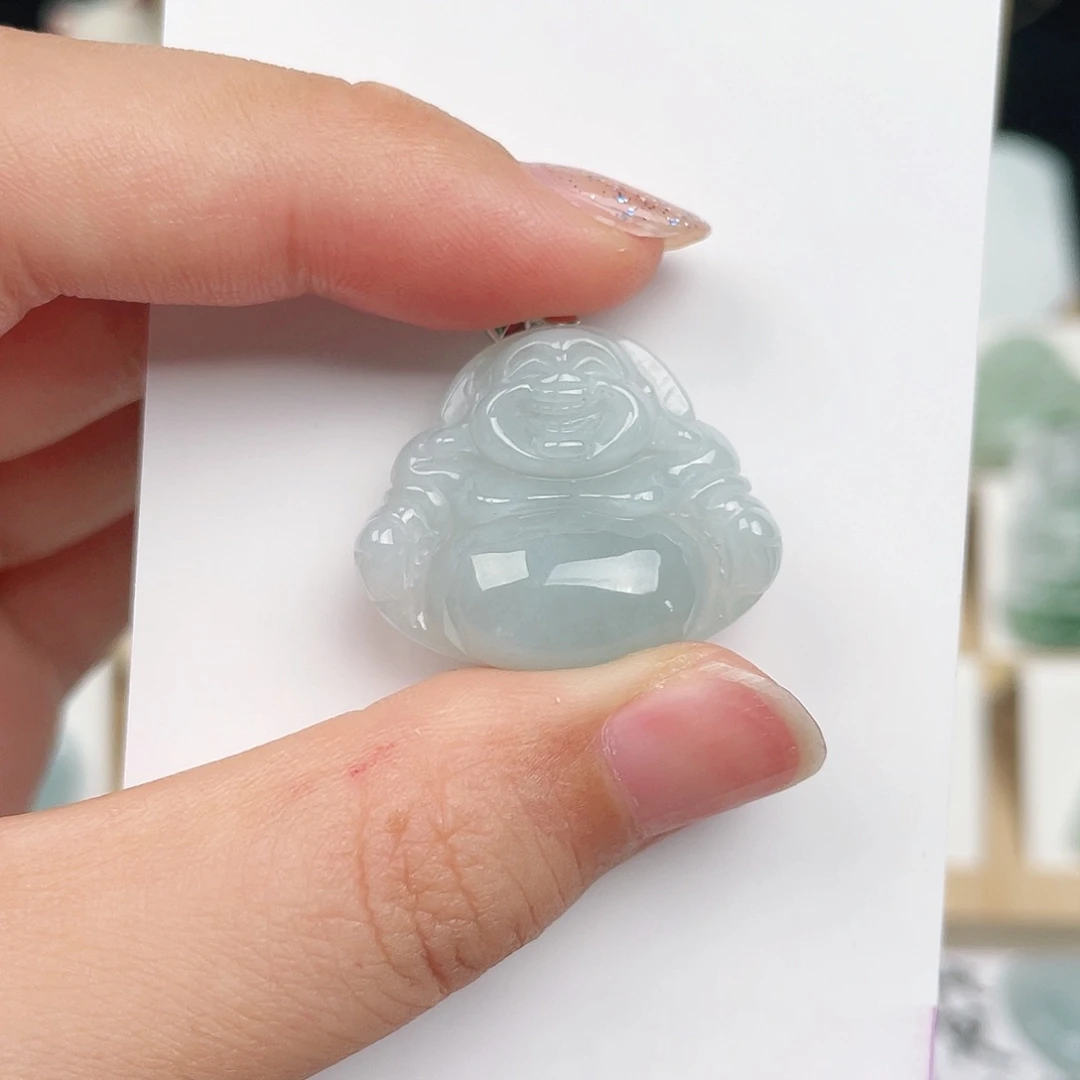 翡翠未镶嵌颈饰佛公