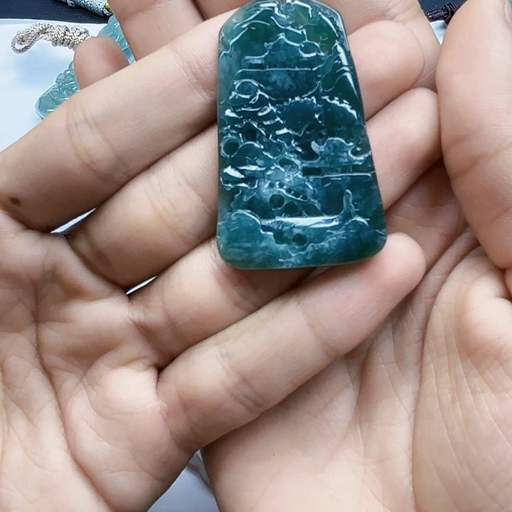 ****水翡翠未镶嵌颈饰天然翡翠直播闪购