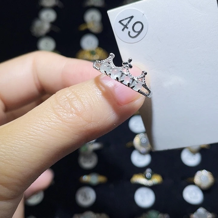 翡翠未镶嵌戒指戒指