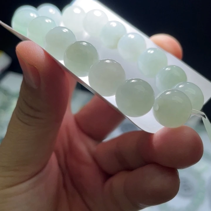 未镶嵌定制翡翠翡翠卡12