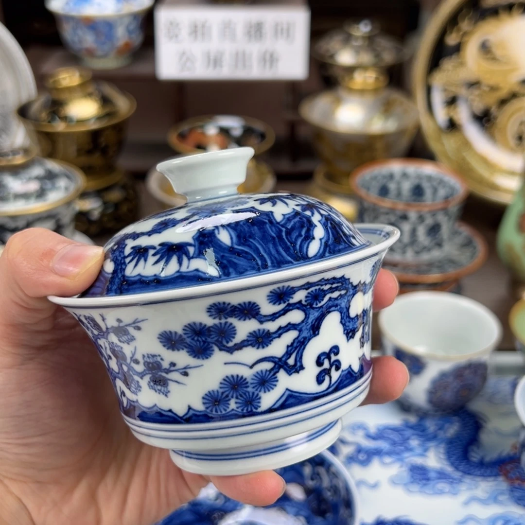 吕***。景德镇手工手绘陶瓷