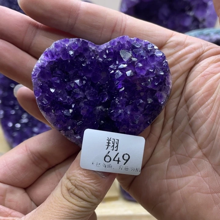 未镶嵌大型摆件（非配饰）紫晶