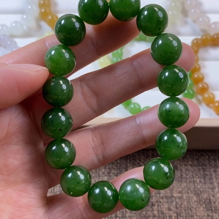 和田玉未镶嵌手串