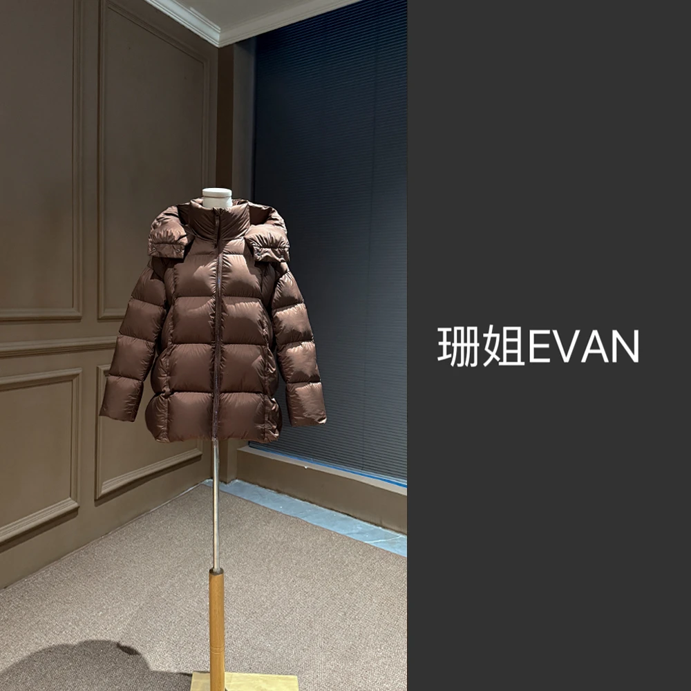 y940   时尚休闲羽绒服外套