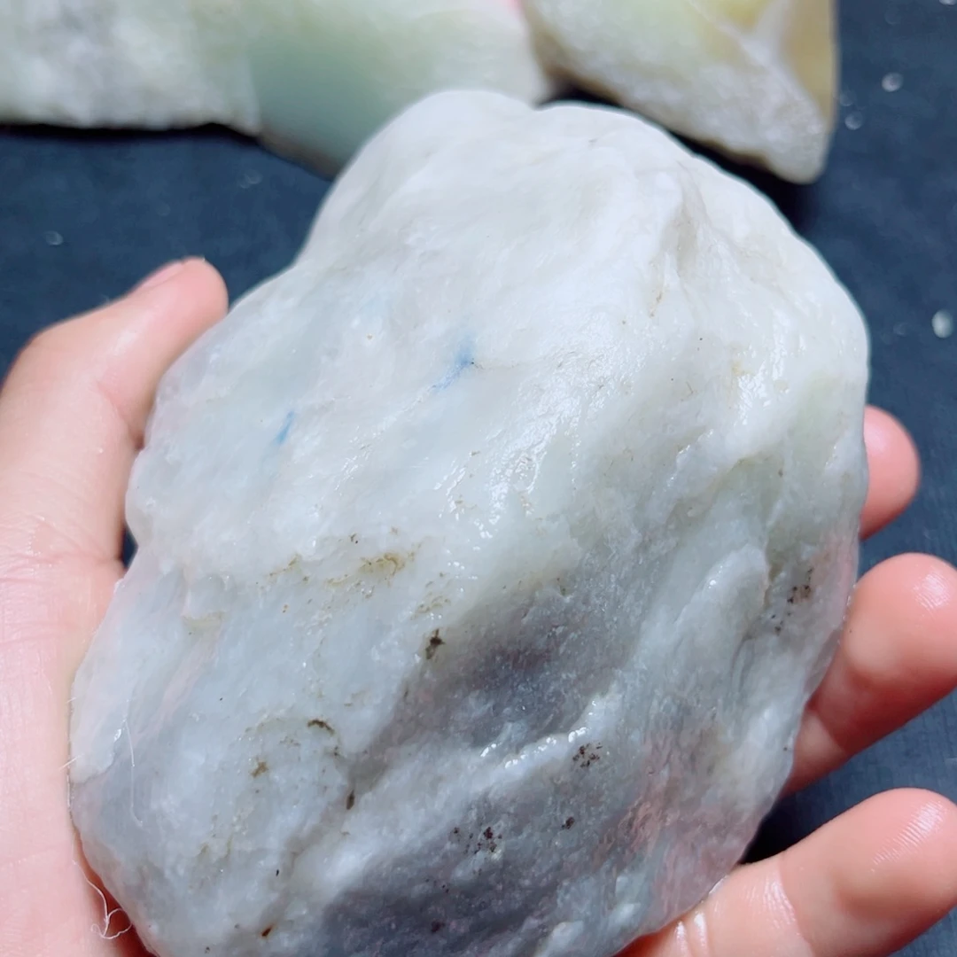 未镶嵌和田玉珠宝奇石