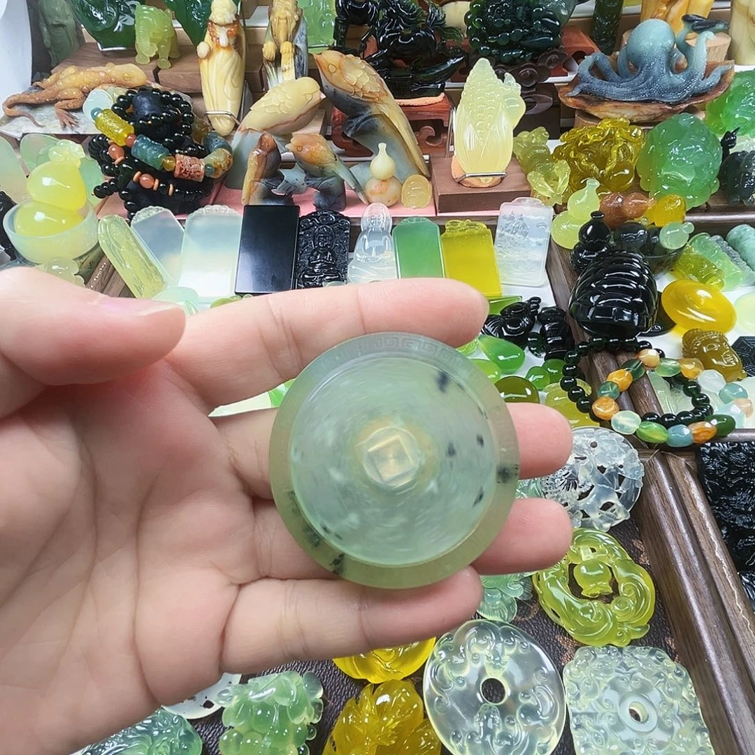 岫玉未镶嵌吊坠(不含链)