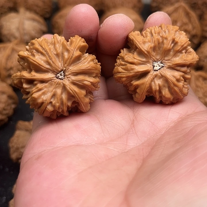 石***y文玩核桃吊坠你们都在