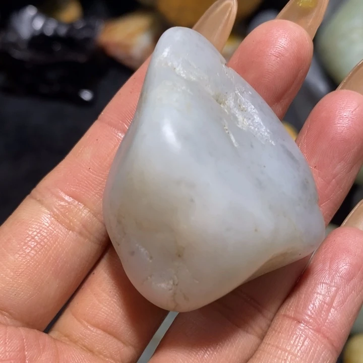 颈饰未镶嵌和田玉（糖玉）21