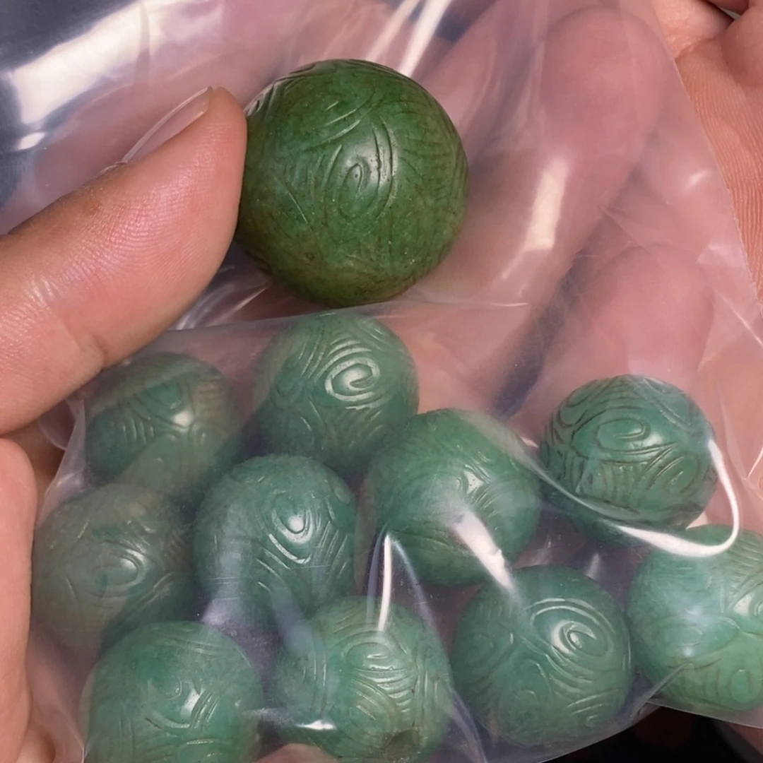 颈饰未镶嵌和田玉天*云