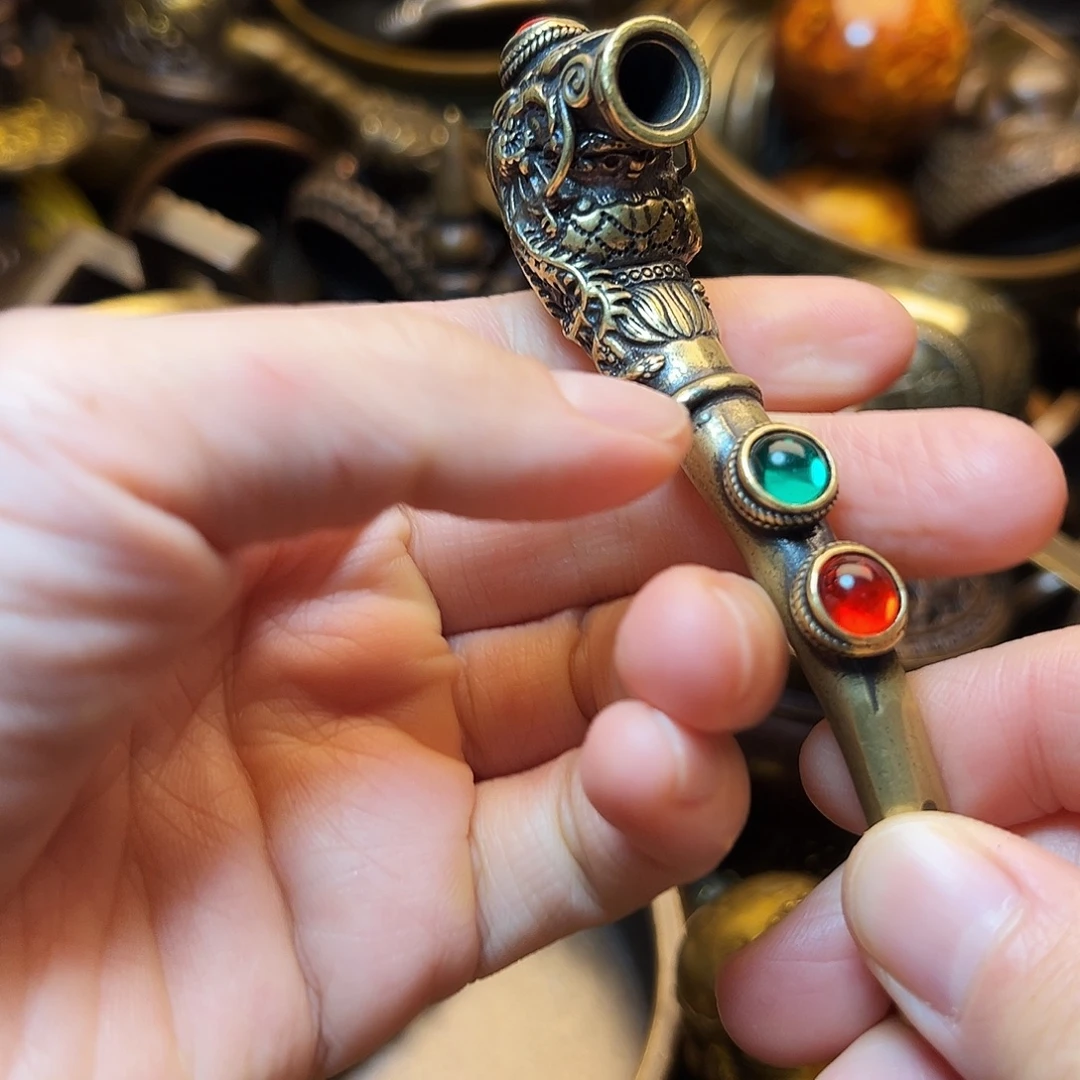精美铜器工艺品等