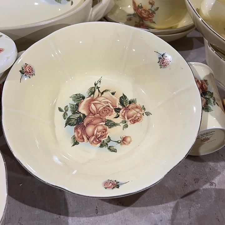 陶两个.8.5英寸深，111111111111111