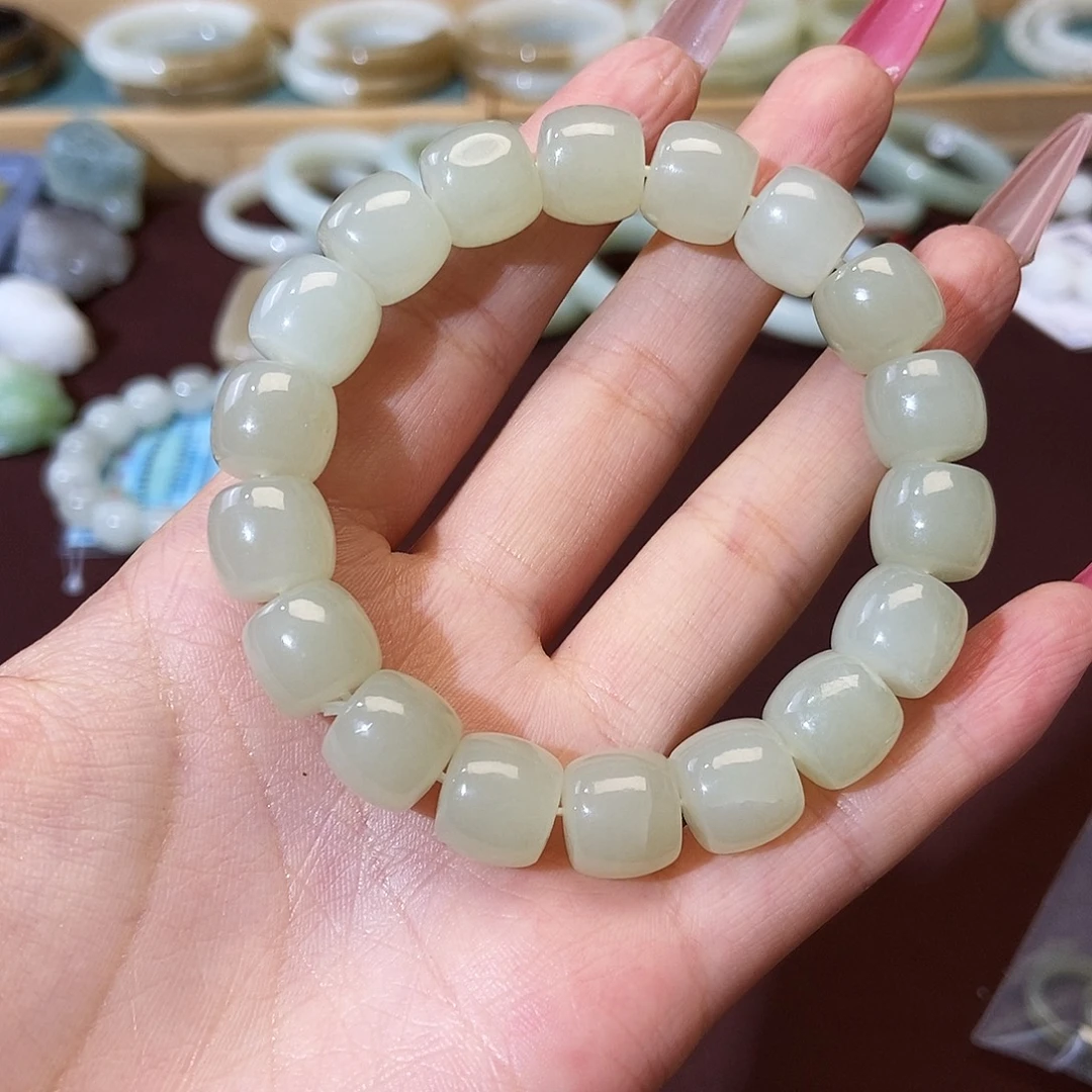 和田玉未镶嵌手链