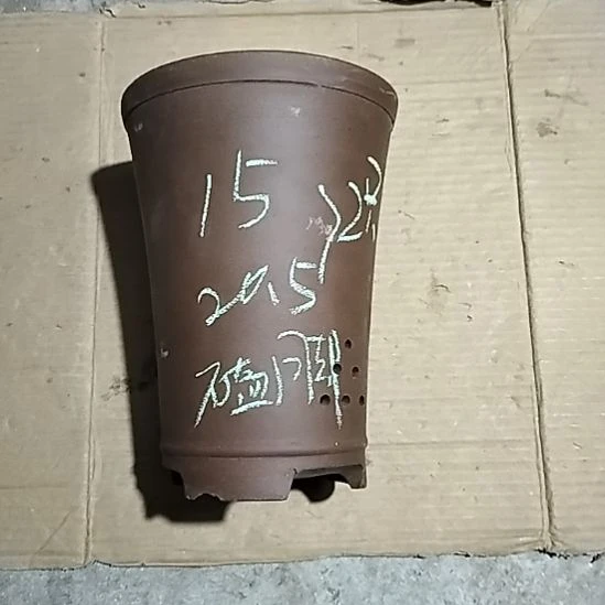 紫砂新品两个磕脚