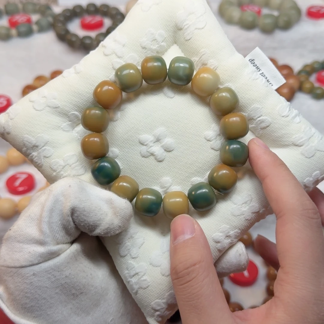 白玉菩提吊坠卡15手工干磨山水老型