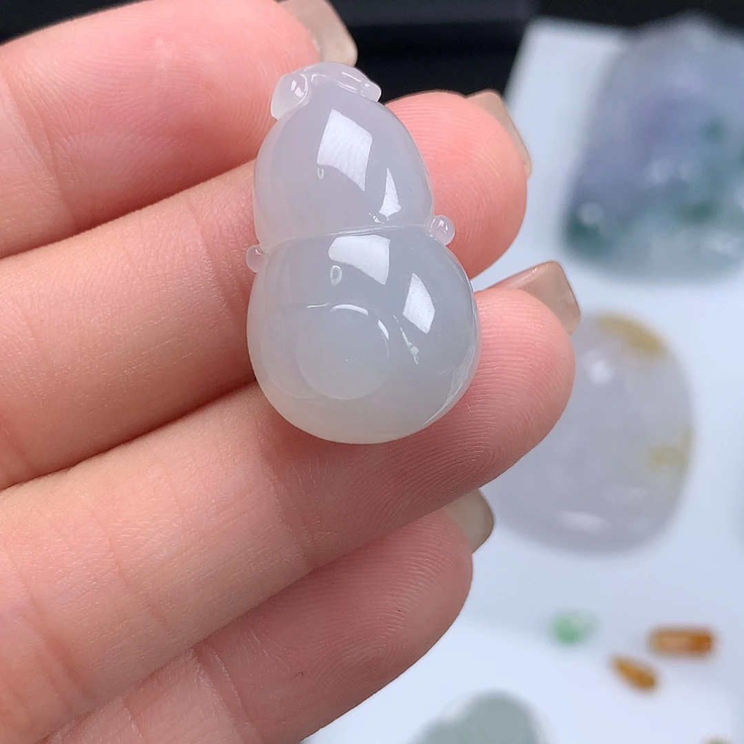 颈饰未镶嵌翡翠福禄