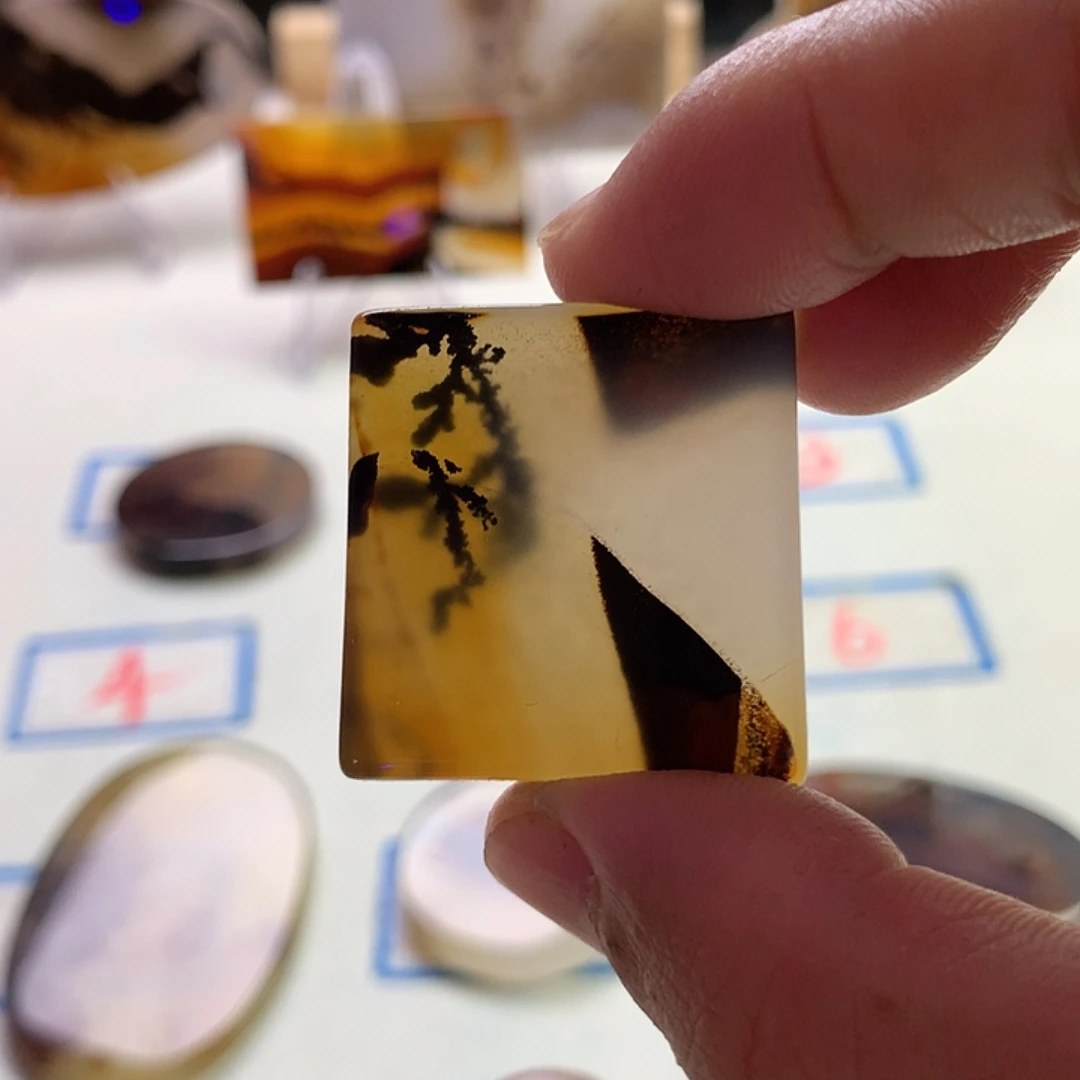 玛瑙/玉髓未镶嵌珠宝半成品