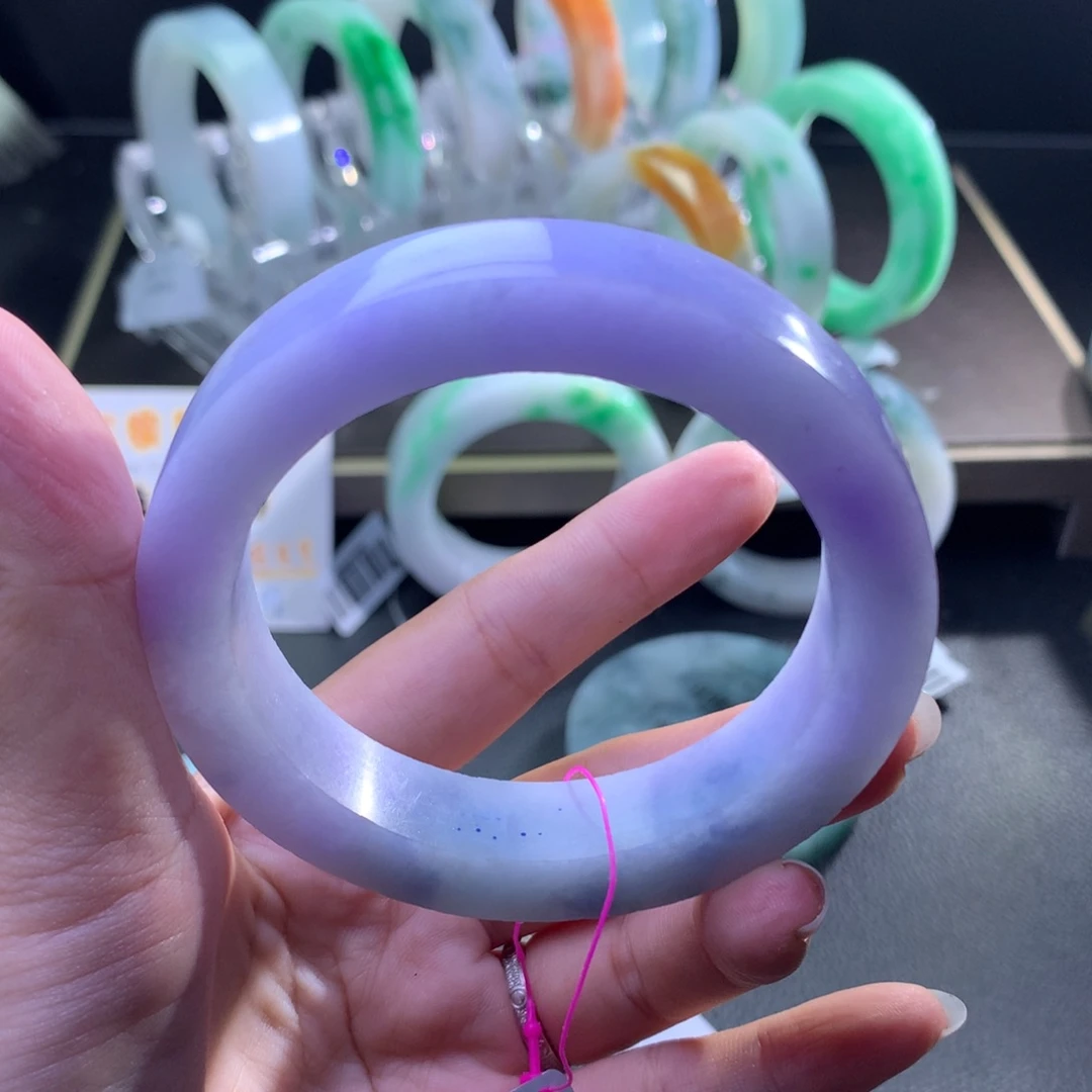 未镶嵌翡翠手镯定制翡翠