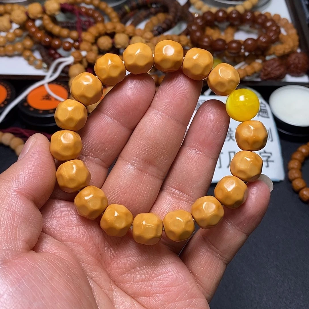 猴头核桃手串奶酪39号