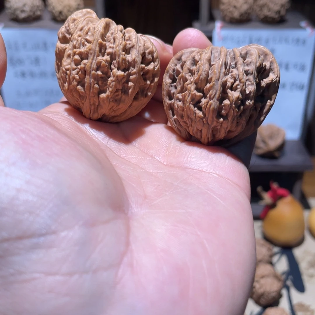 文玩核桃吊坠39天残脚密纹