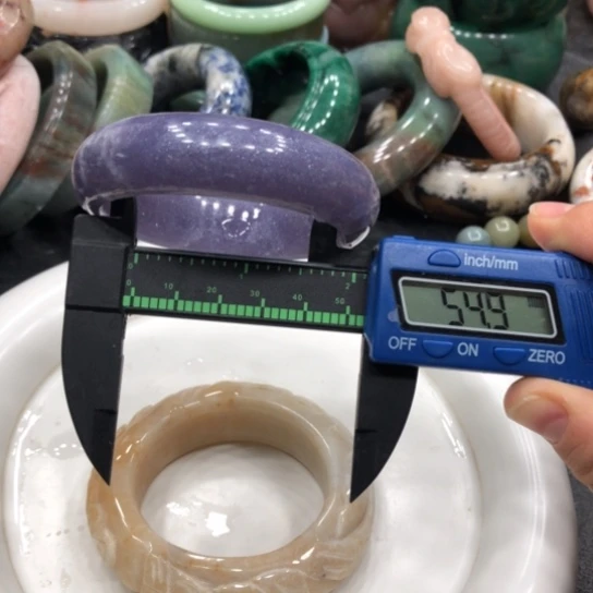 未镶嵌石英质玉珠宝半成品20