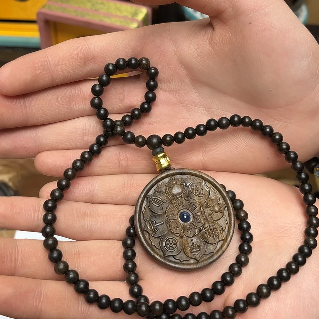 大叶紫檀（黑酸枝木类）