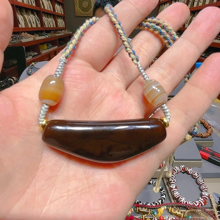 未镶嵌玛瑙/玉髓珠宝奇石