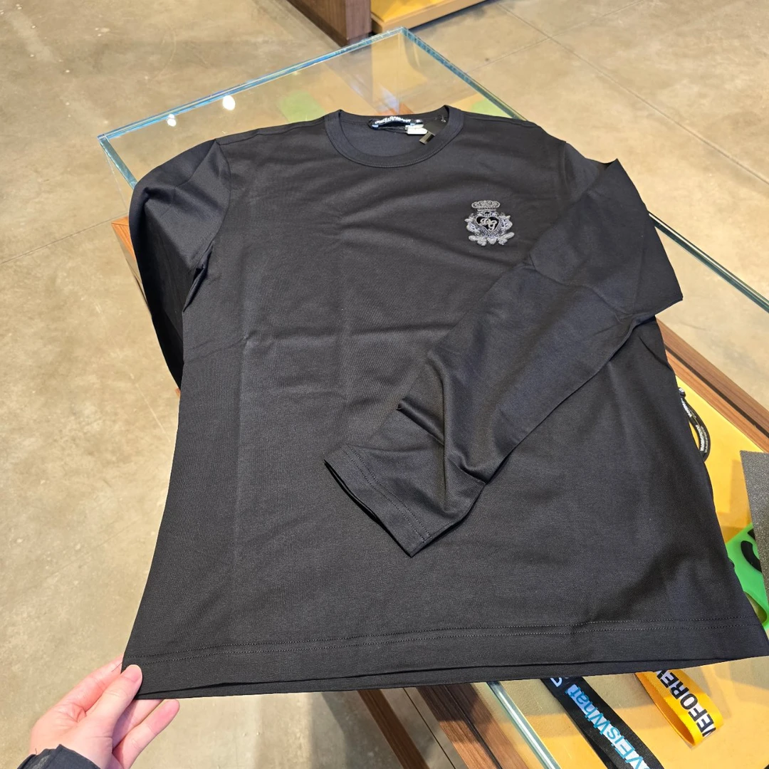 全新未使用D…G长袖t打底衫爱心刺绣