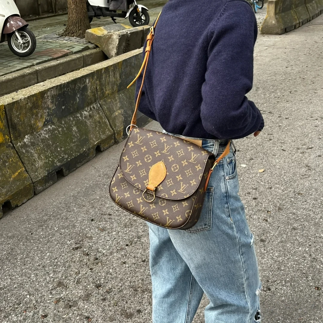 修复品LouisVuitton/路易威登【李李专属】中古马蹄包大号斜跨款