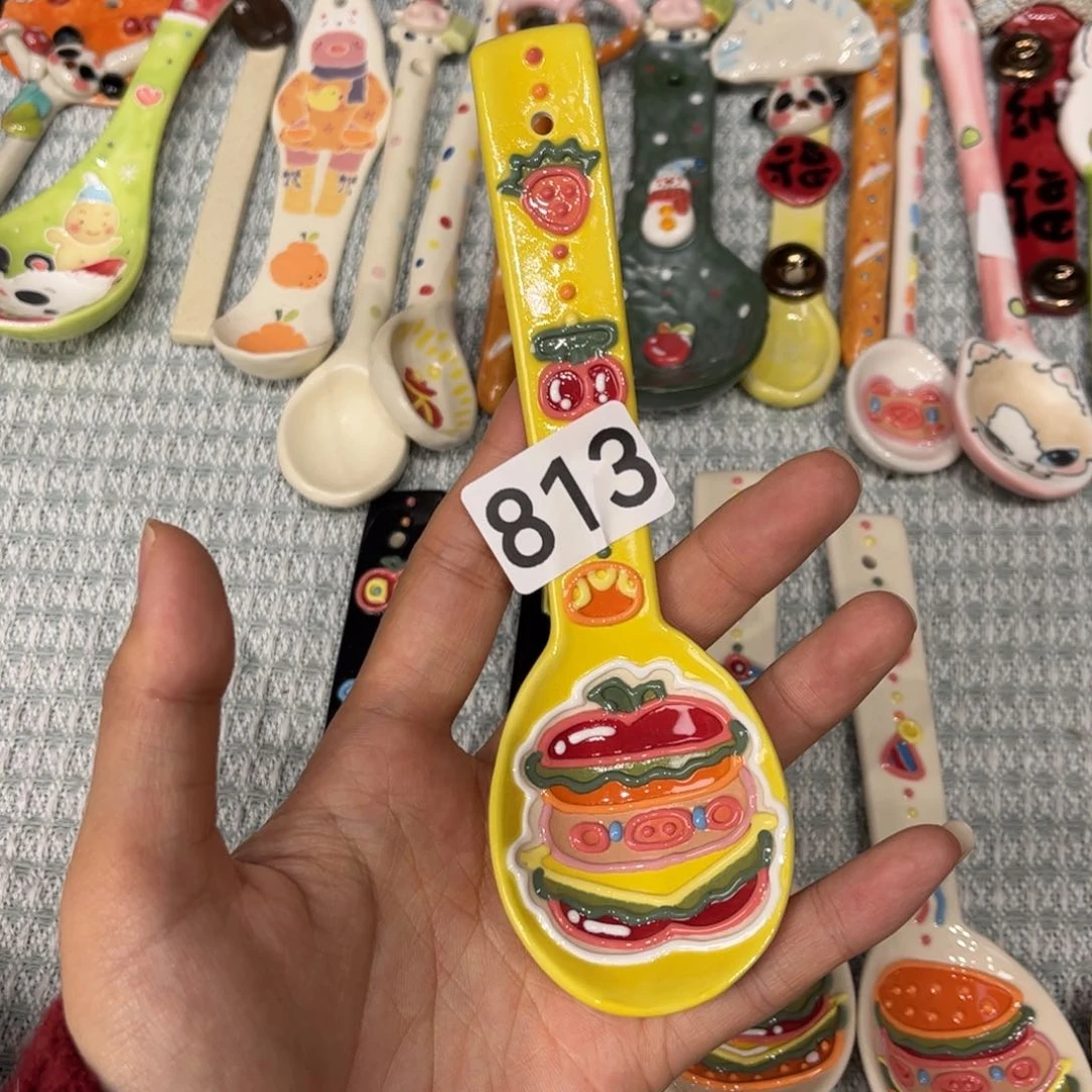 瓷片B****?813哈哈哈哈哈哈哈哈