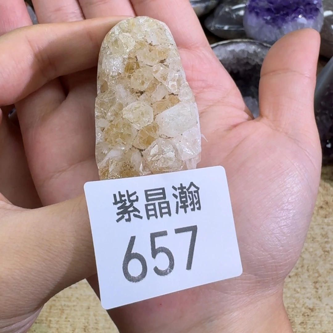 未镶嵌水晶大型摆件（非配饰）