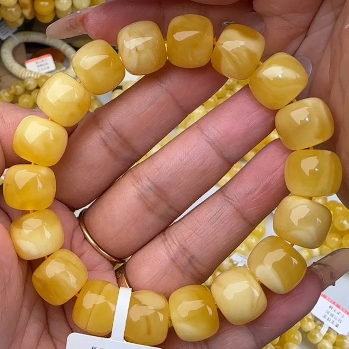 手串蜜蜡未镶嵌白花老型手串