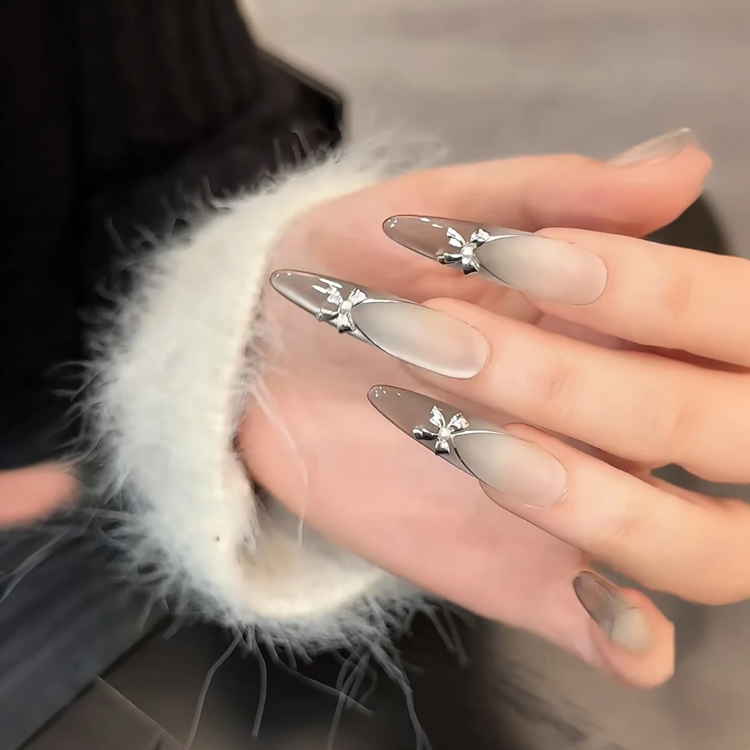 【新银月审判者】珍珠蝴蝶结长尖穿戴甲金属感法式猫眼甲型可定制