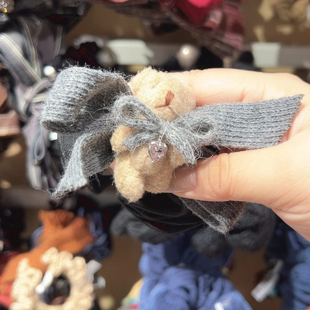 非金属小熊蝴蝶结