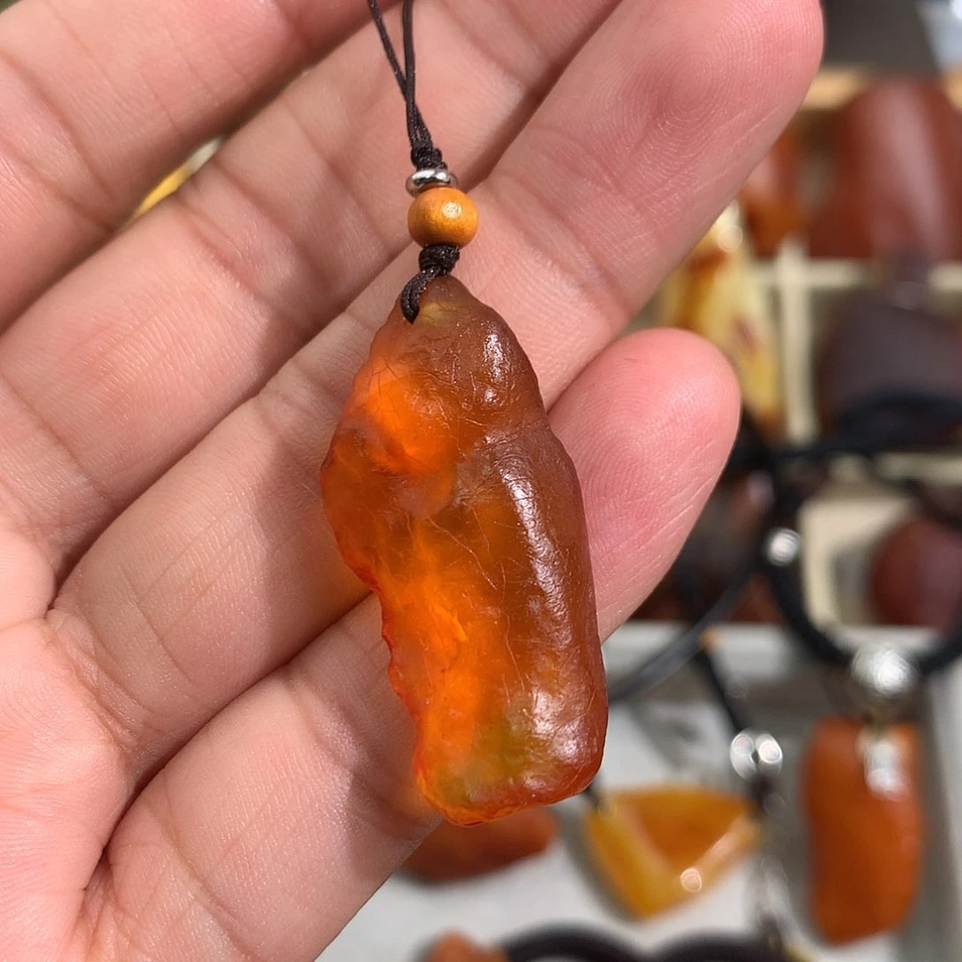 蜜蜡裸石未镶嵌你