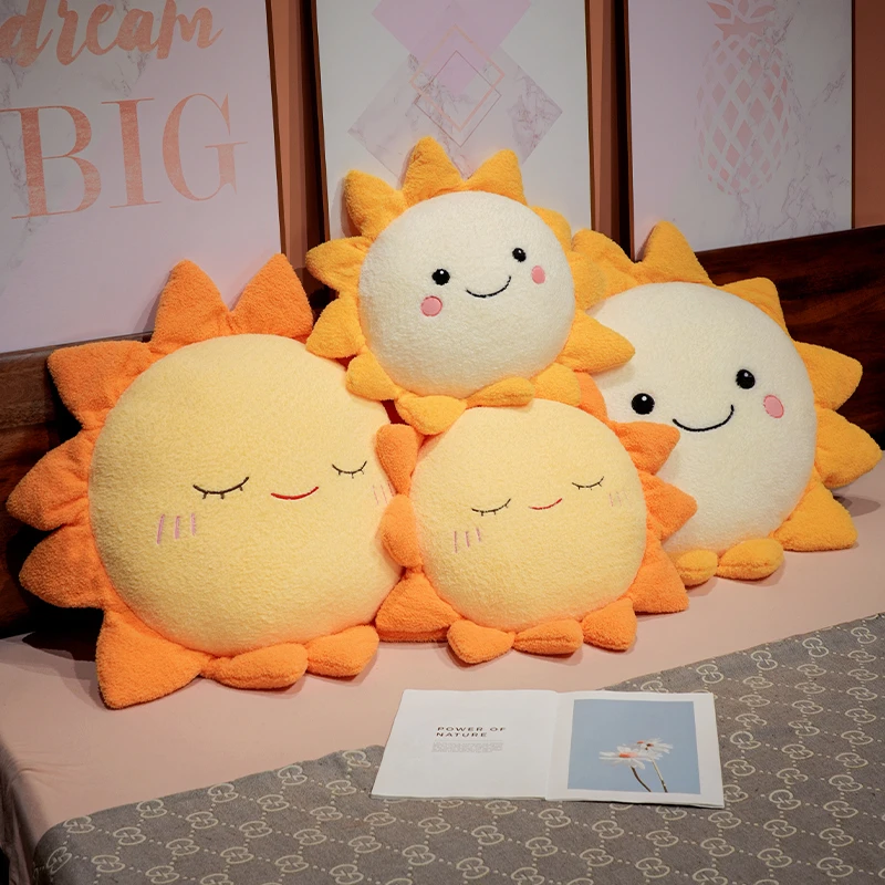 ins超软太阳抱枕靠垫汽车沙发靠枕办公室卧室床头护腰午睡小枕头