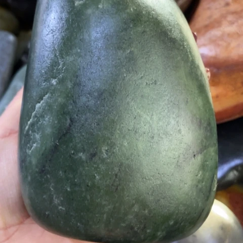 曾***时和田玉未镶嵌把件