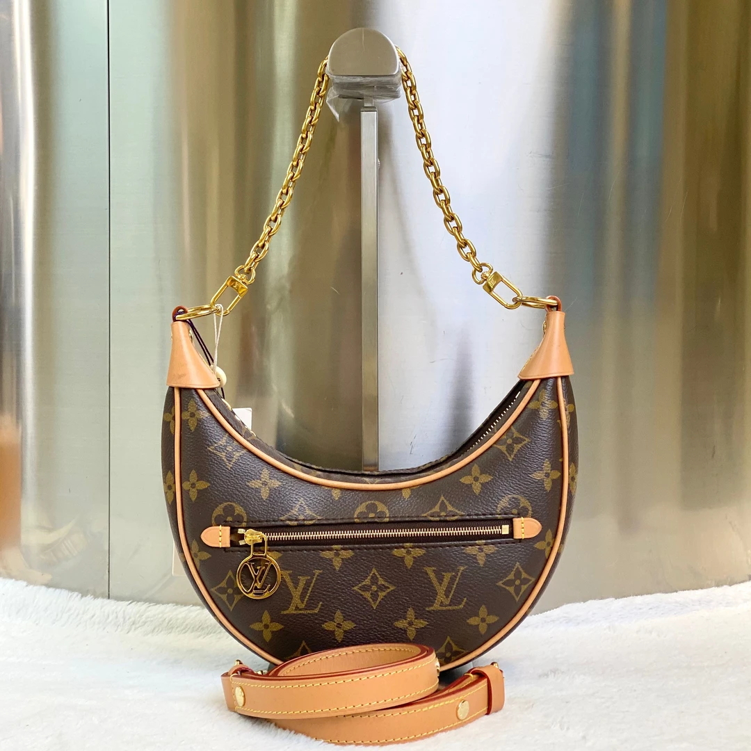 99新 LouisVuitton/路易威登 古有98新LV新款豌豆包月亮包4681