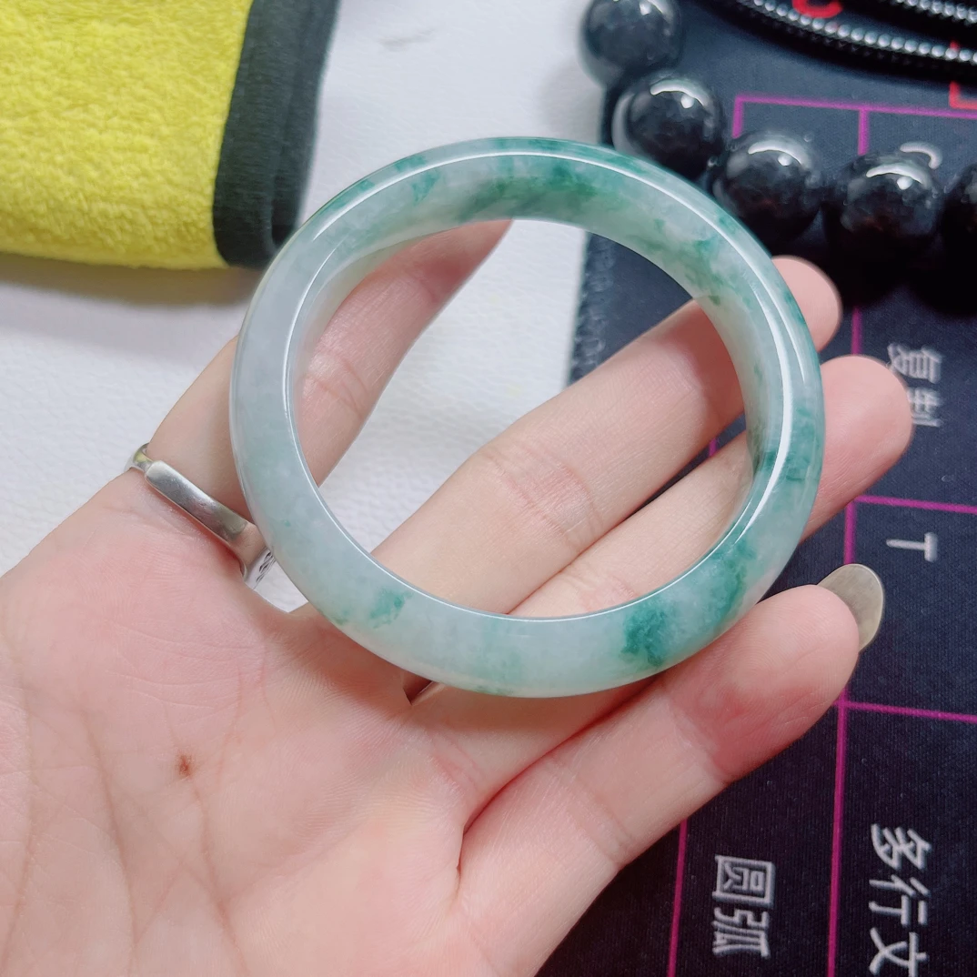 非金属玻璃手镯 A货种飘花飘绿正圈宽边女款玉镯子