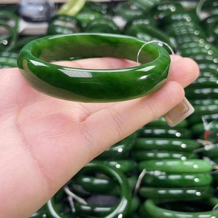 未镶嵌手镯和田玉（碧玉）燕*