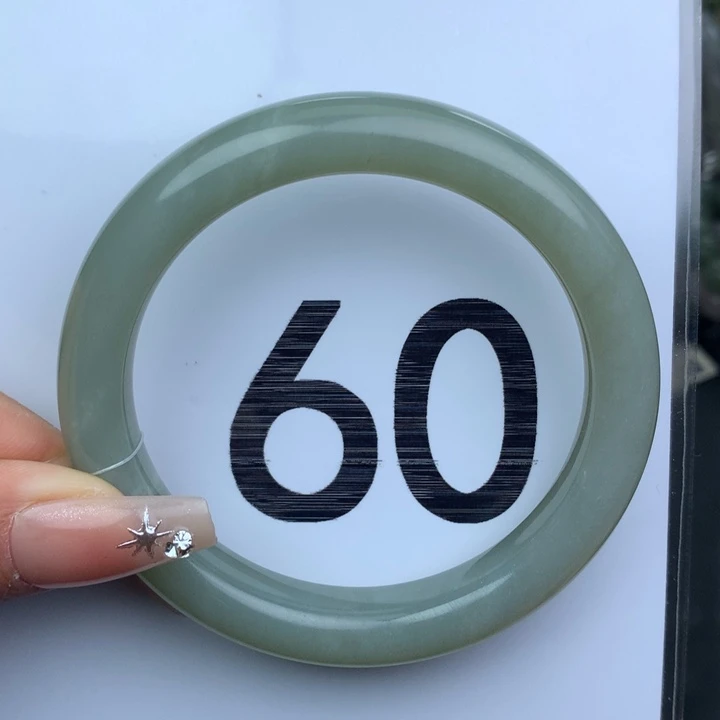 未镶嵌手镯和田玉6