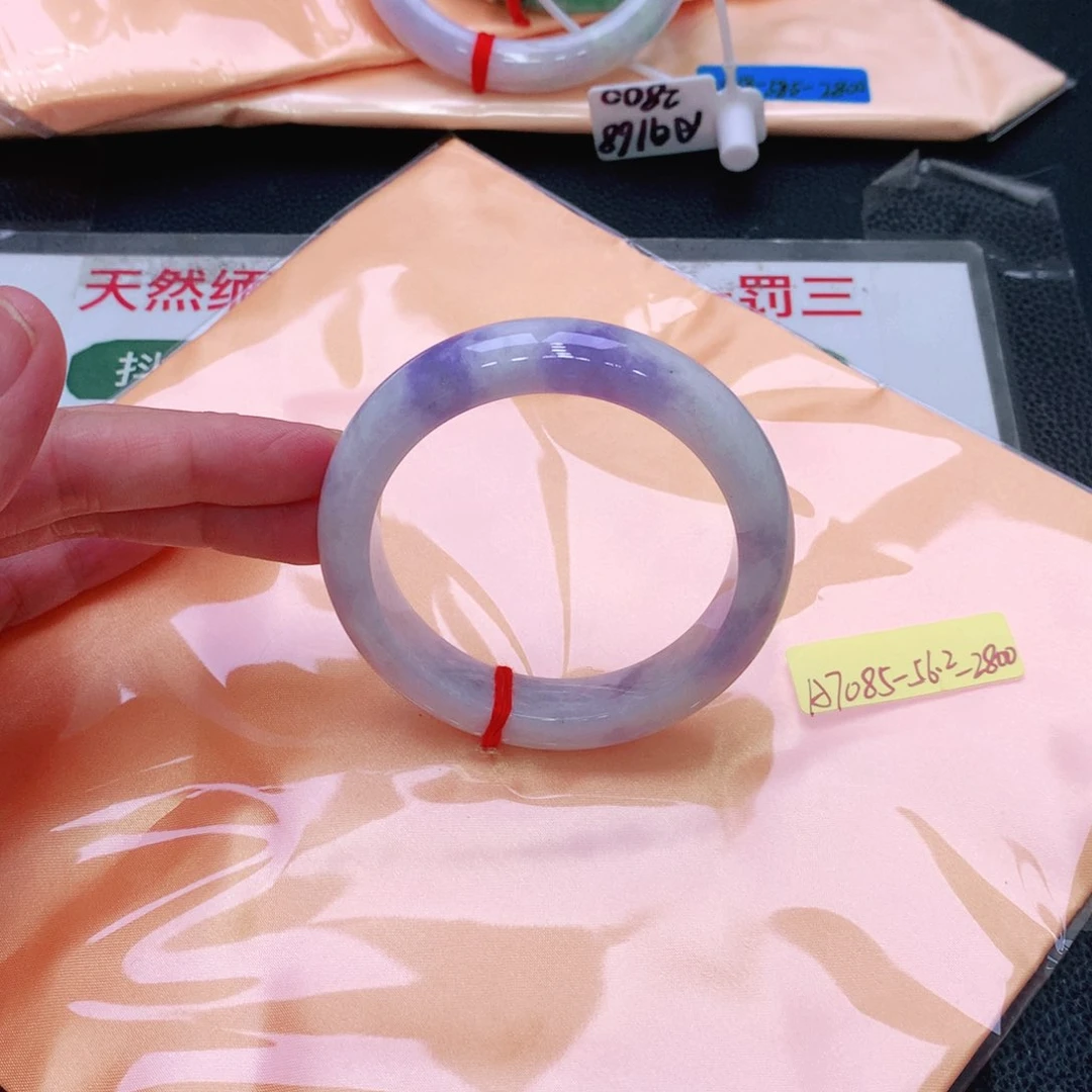 未镶嵌手镯翡翠缅甸翡翠手镯