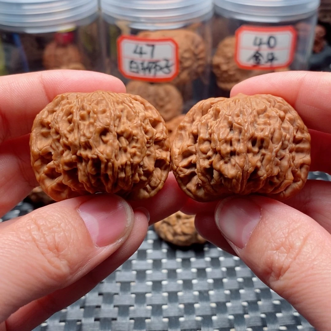吊坠文玩核桃40狮虎