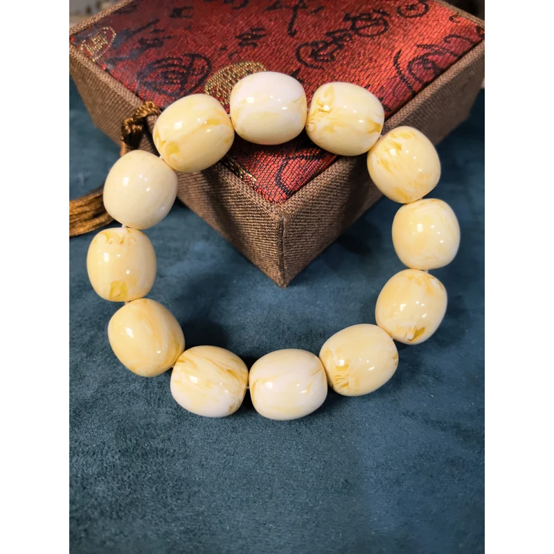 A248  1.4公分白色手串 (多样性发其一)