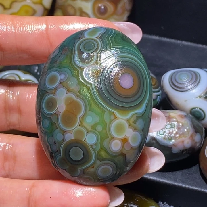 灵***晶玛瑙/玉髓未镶嵌珠宝奇石