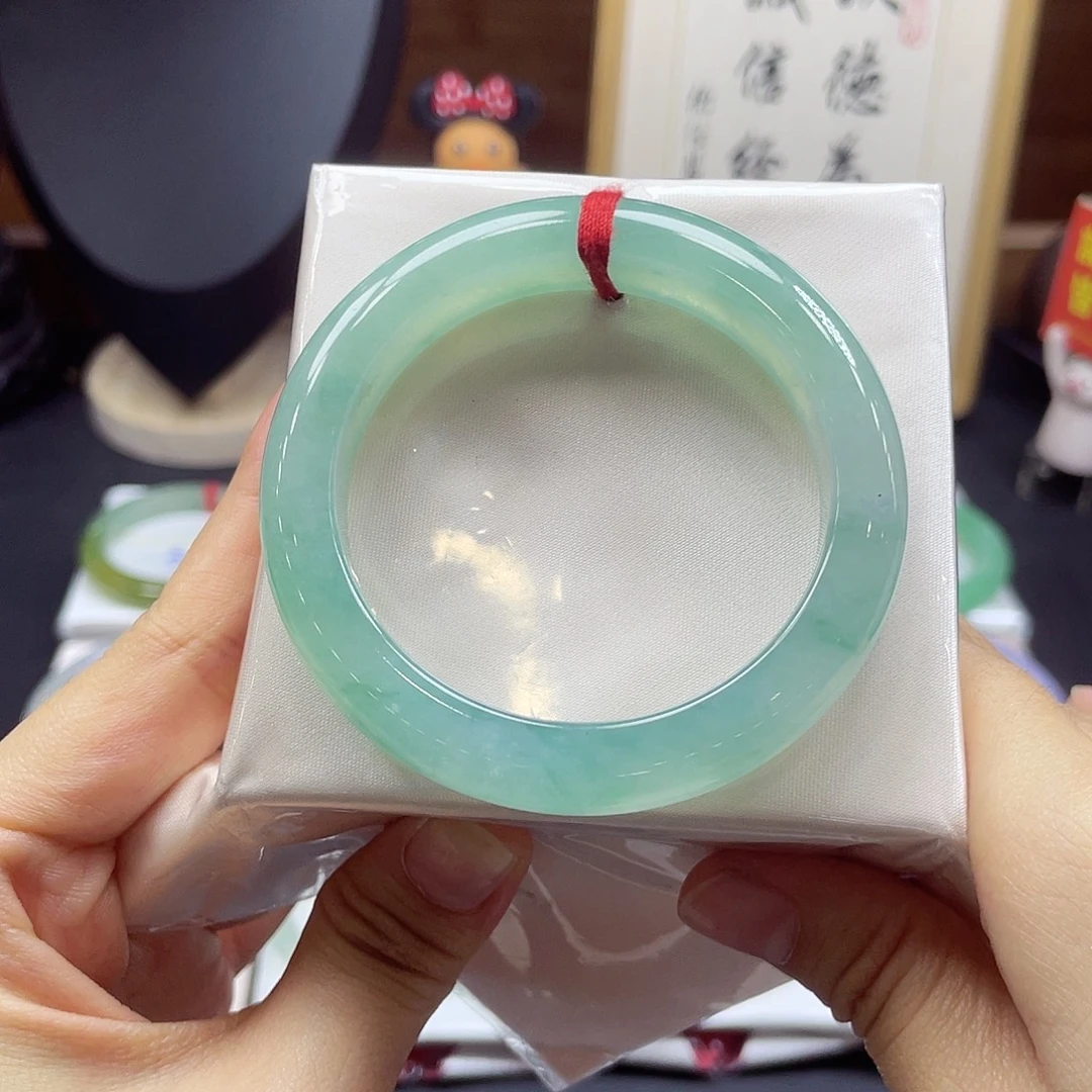 未镶嵌手镯翡翠32 号