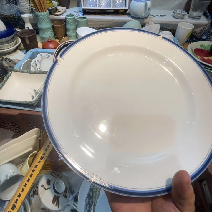 瓷片东*箱なしでいいので お値下げ可能でしょうか？