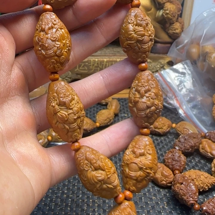 橄榄核手串/手链九龙财神
